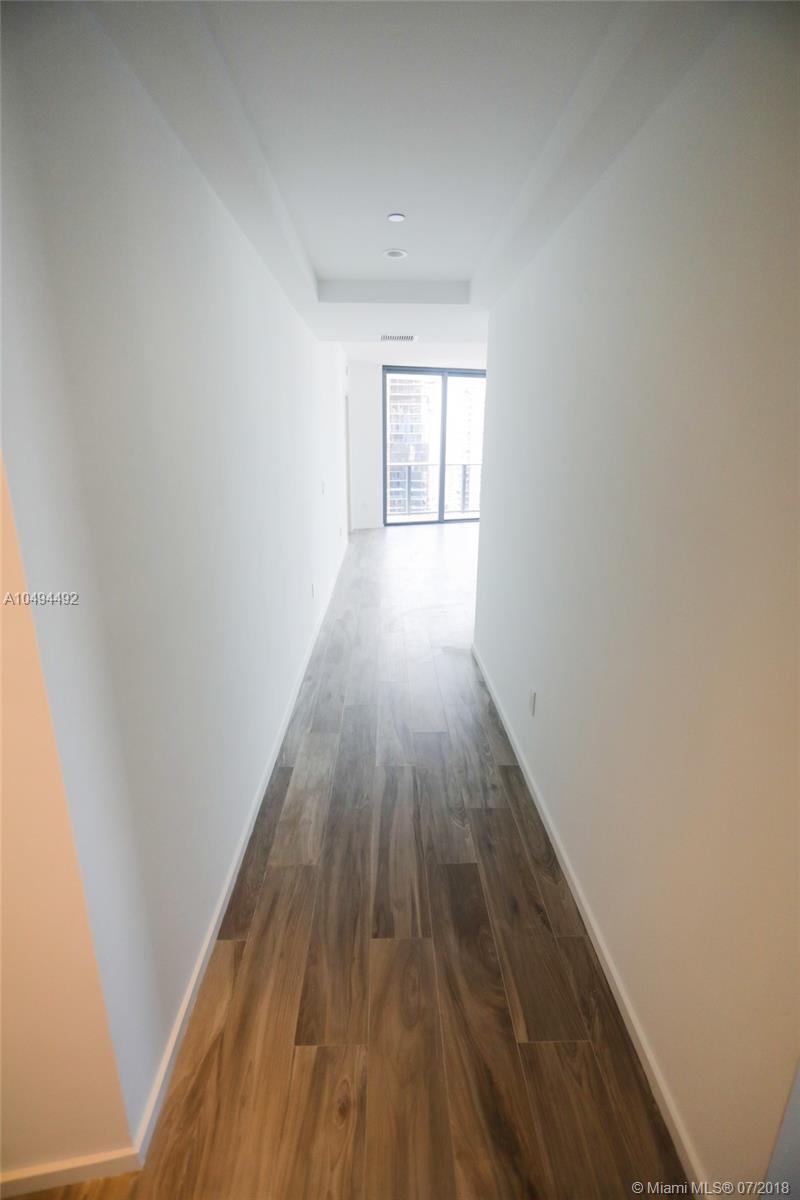 SLS LUXSLS LUX - Residential