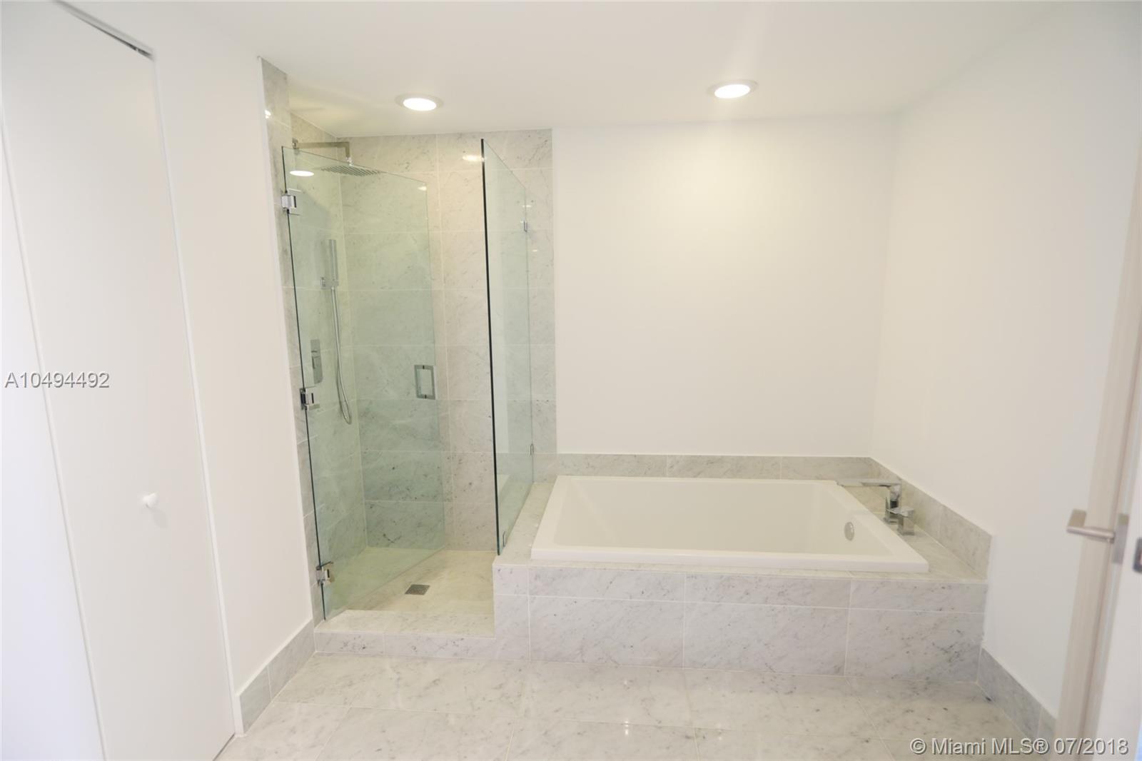 SLS LUXSLS LUX - Residential