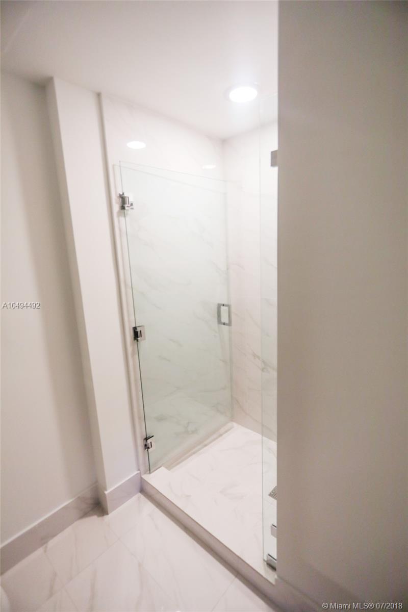 SLS LUXSLS LUX - Residential