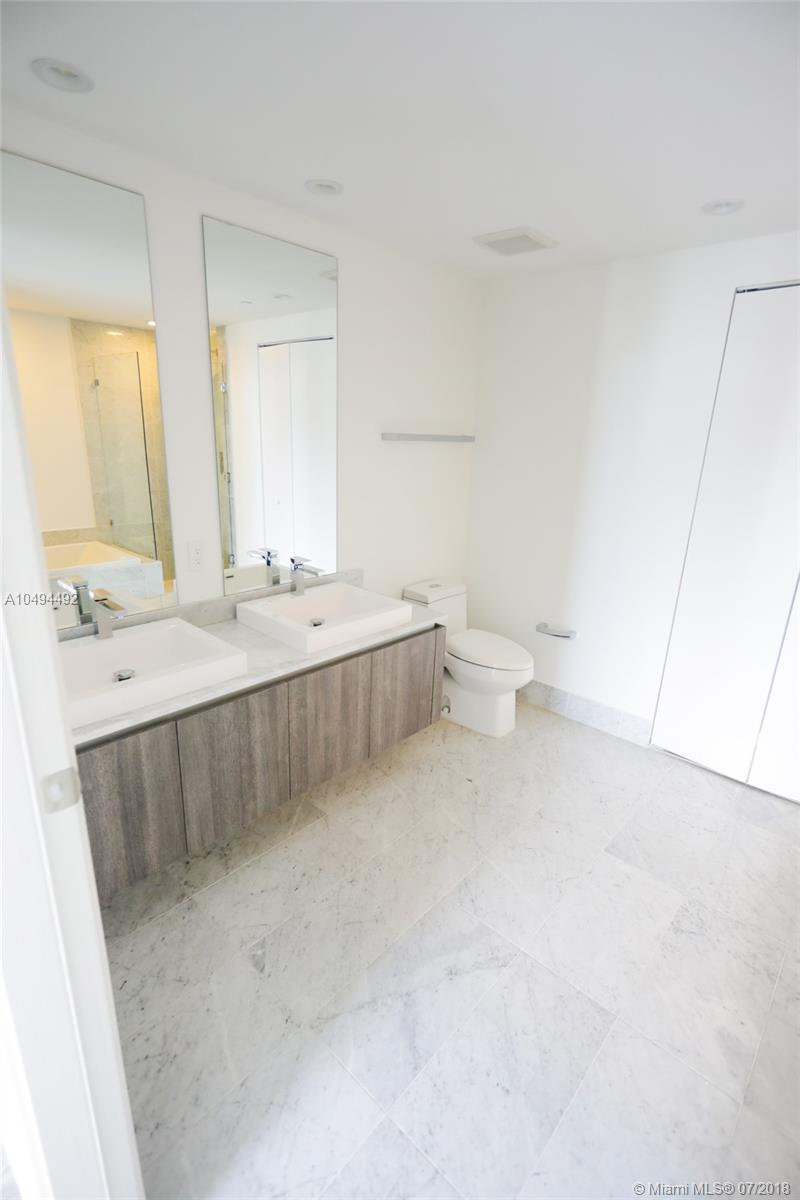 SLS LUXSLS LUX - Residential