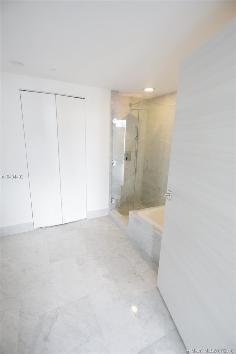 SLS LUXSLS LUX - Residential