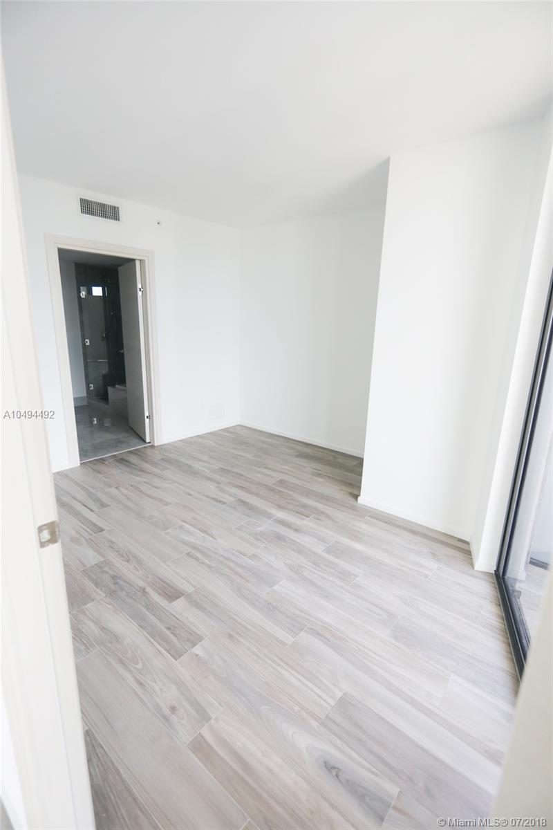 SLS LUXSLS LUX - Residential