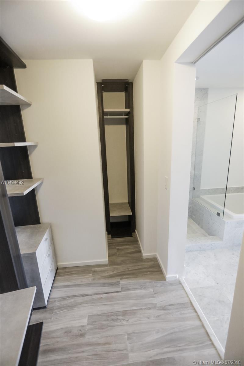 SLS LUXSLS LUX - Residential