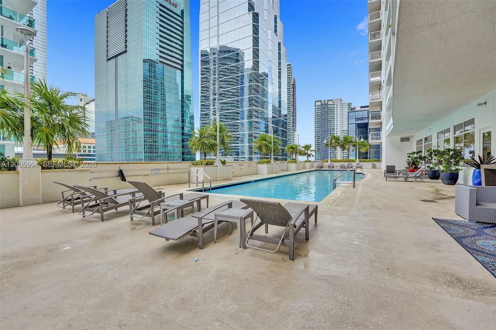 1200 Brickell Bay Dr 1910