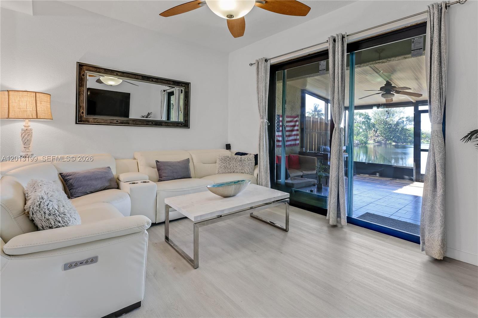 WESTVIEW CONDOMINIUM NO O - Residential