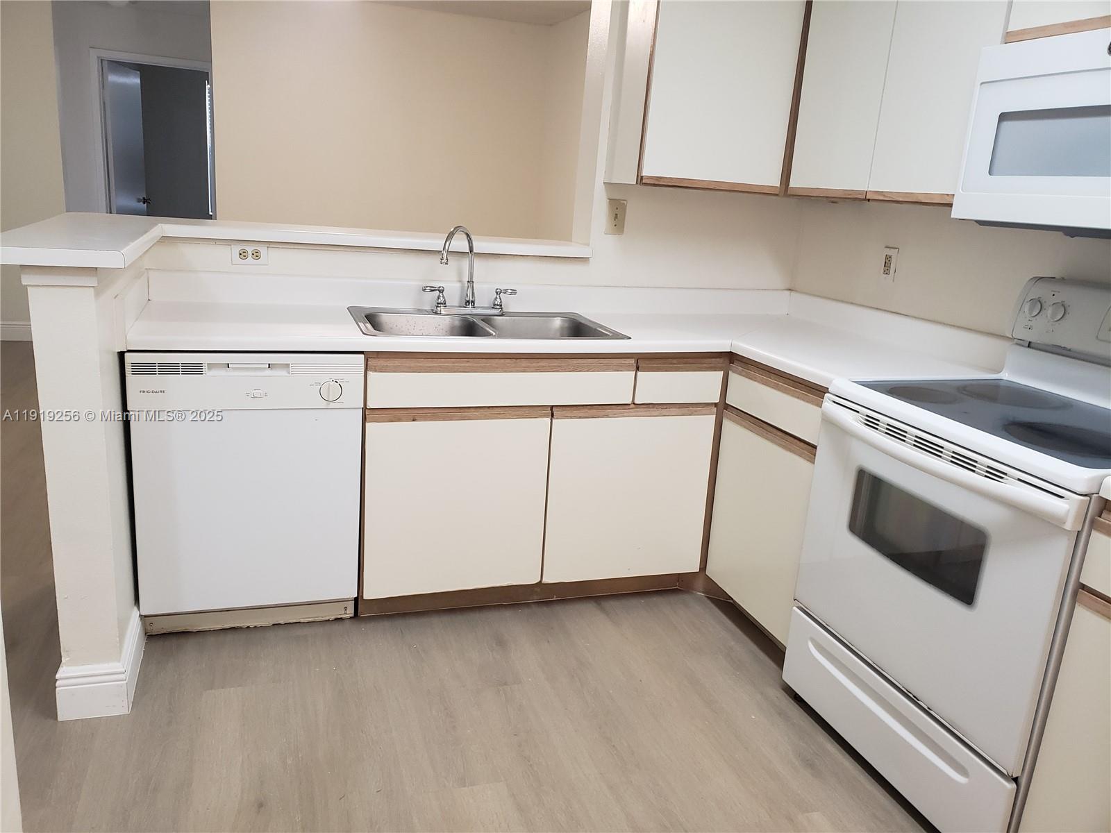 ATLANTIC SPRINGS CONDO - Residential Lease