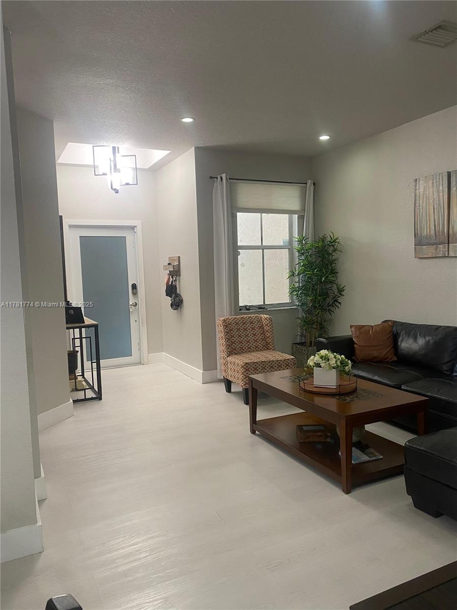 12554 SW 124th Ter 12554