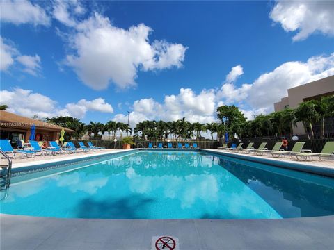 10985 SW 107th St 216 Miami FL 33176