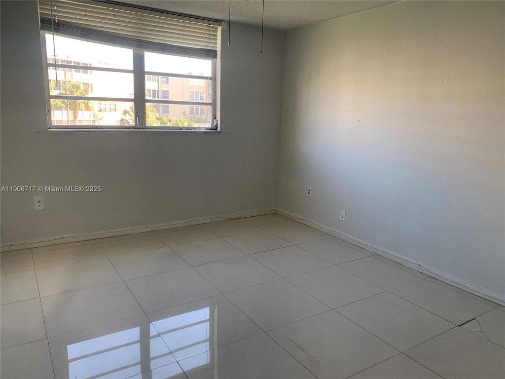 Photo of 1700 NE 191st St #206, Miami, FL 33179 (MLS # A11906717)