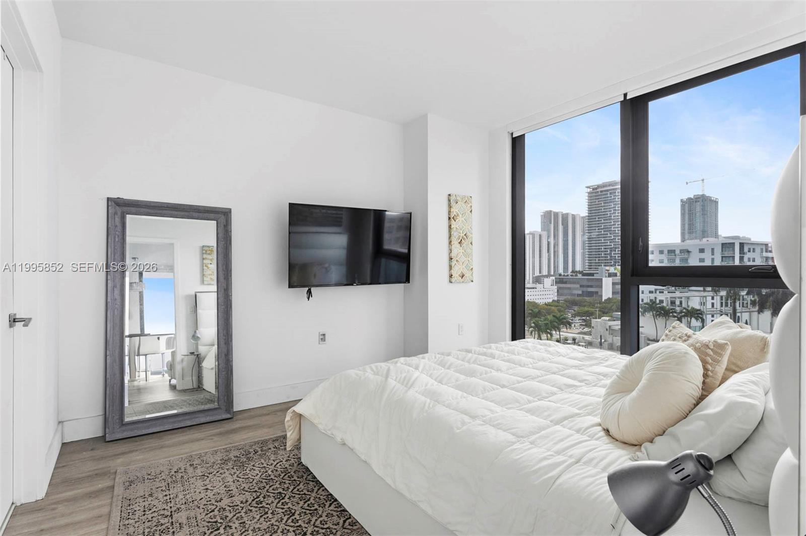 3401 MIDTOWN CONDO - Residential Lease