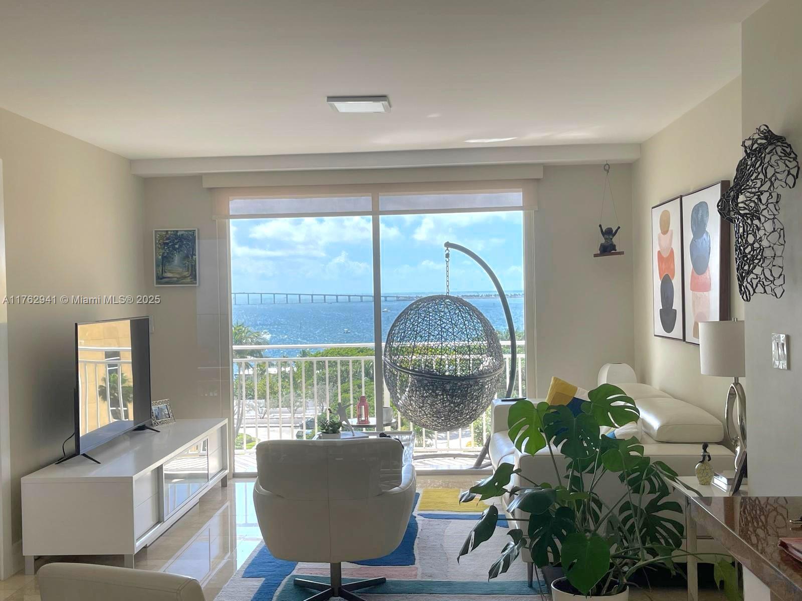 ISOLA CONDO - Residential Lease