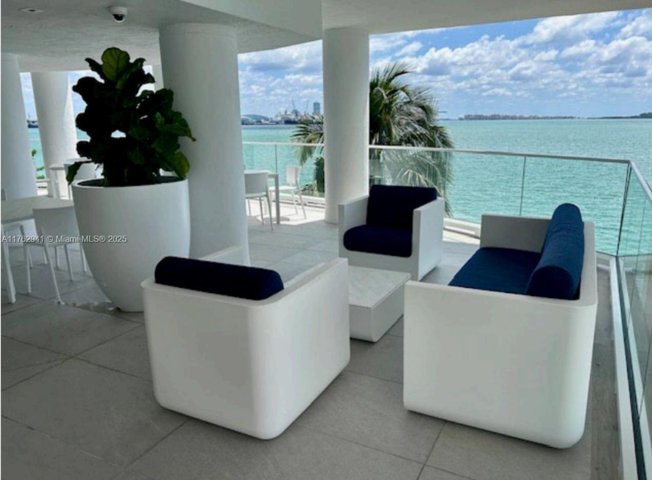 770 Claughton Island Dr 904