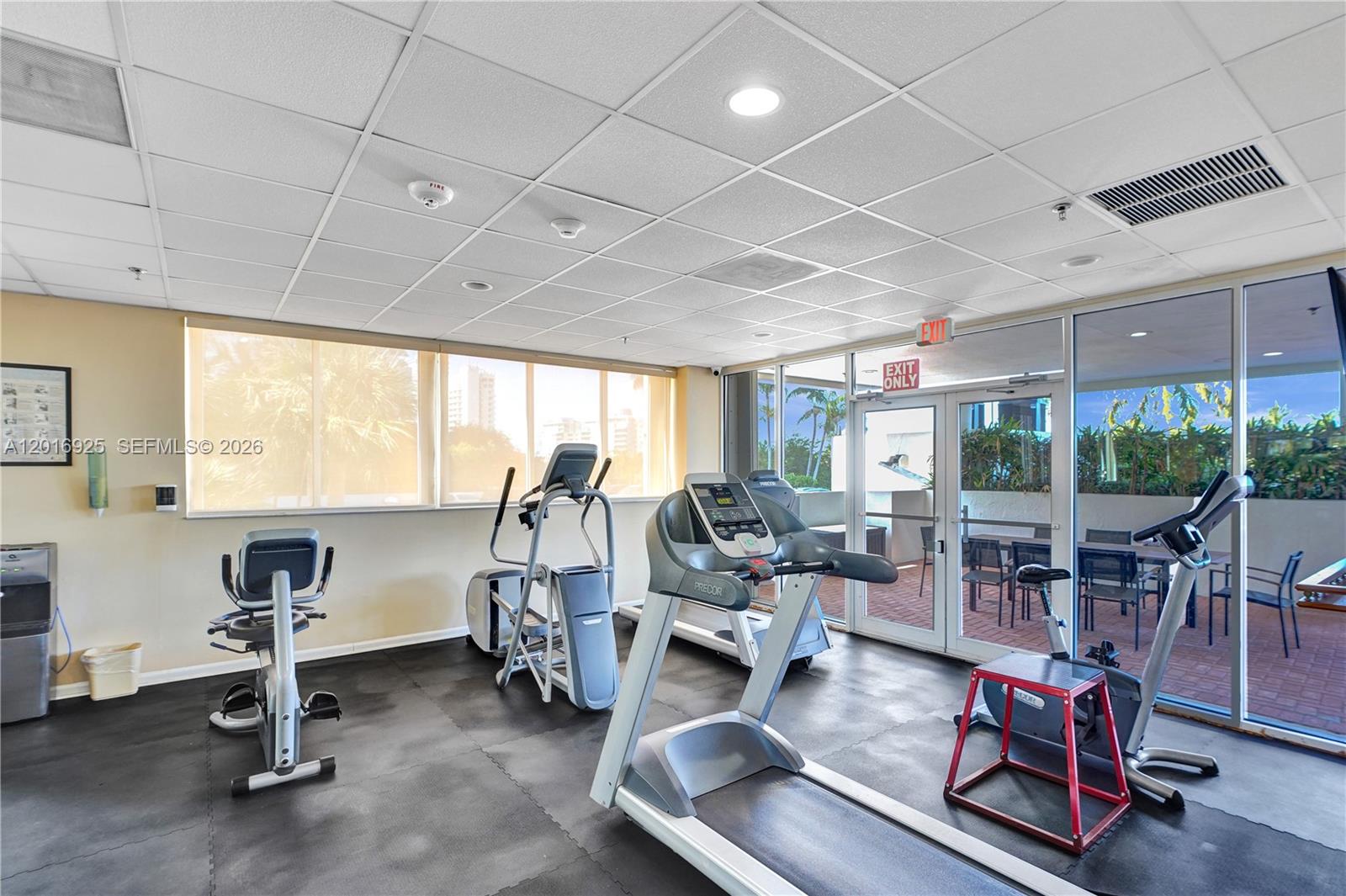 FLORIDA TOWERS CONDO - Residential Lease