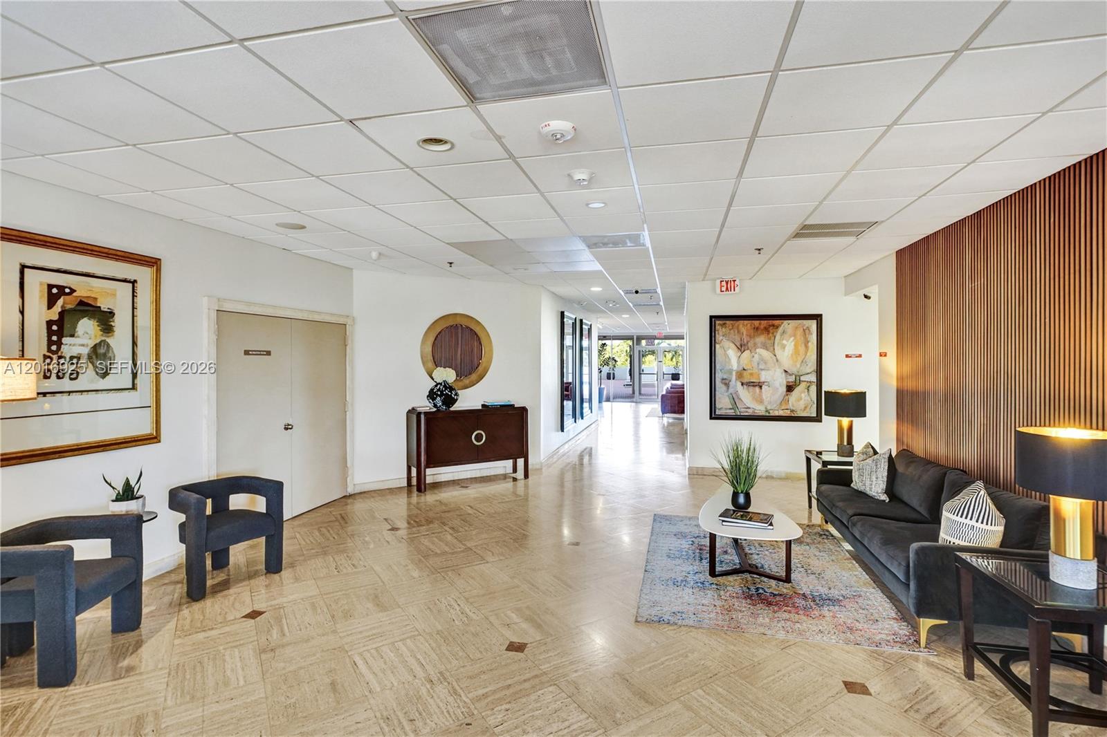 FLORIDA TOWERS CONDO - Residential Lease