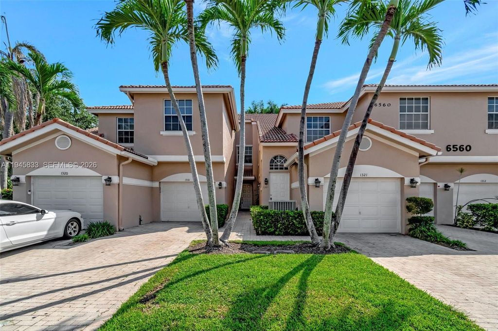 Photo of 6560 Villa Sonrisa Dr #1311, Boca Raton, FL 33433 (MLS # A11945833)