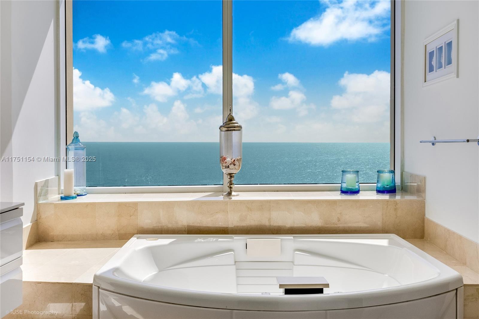 TRUMP PALACE CONDO - Residential