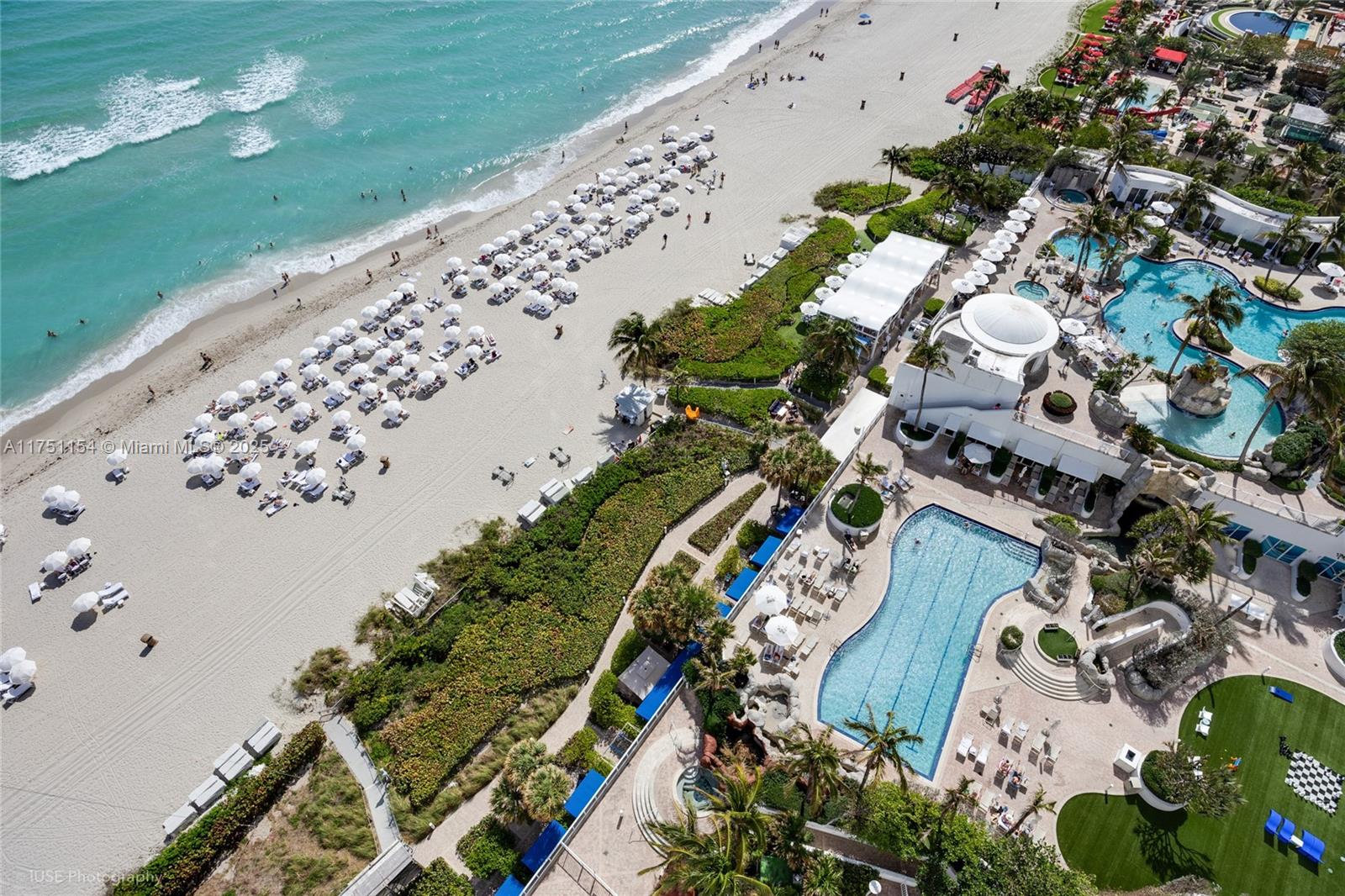 TRUMP PALACE CONDO - Residential