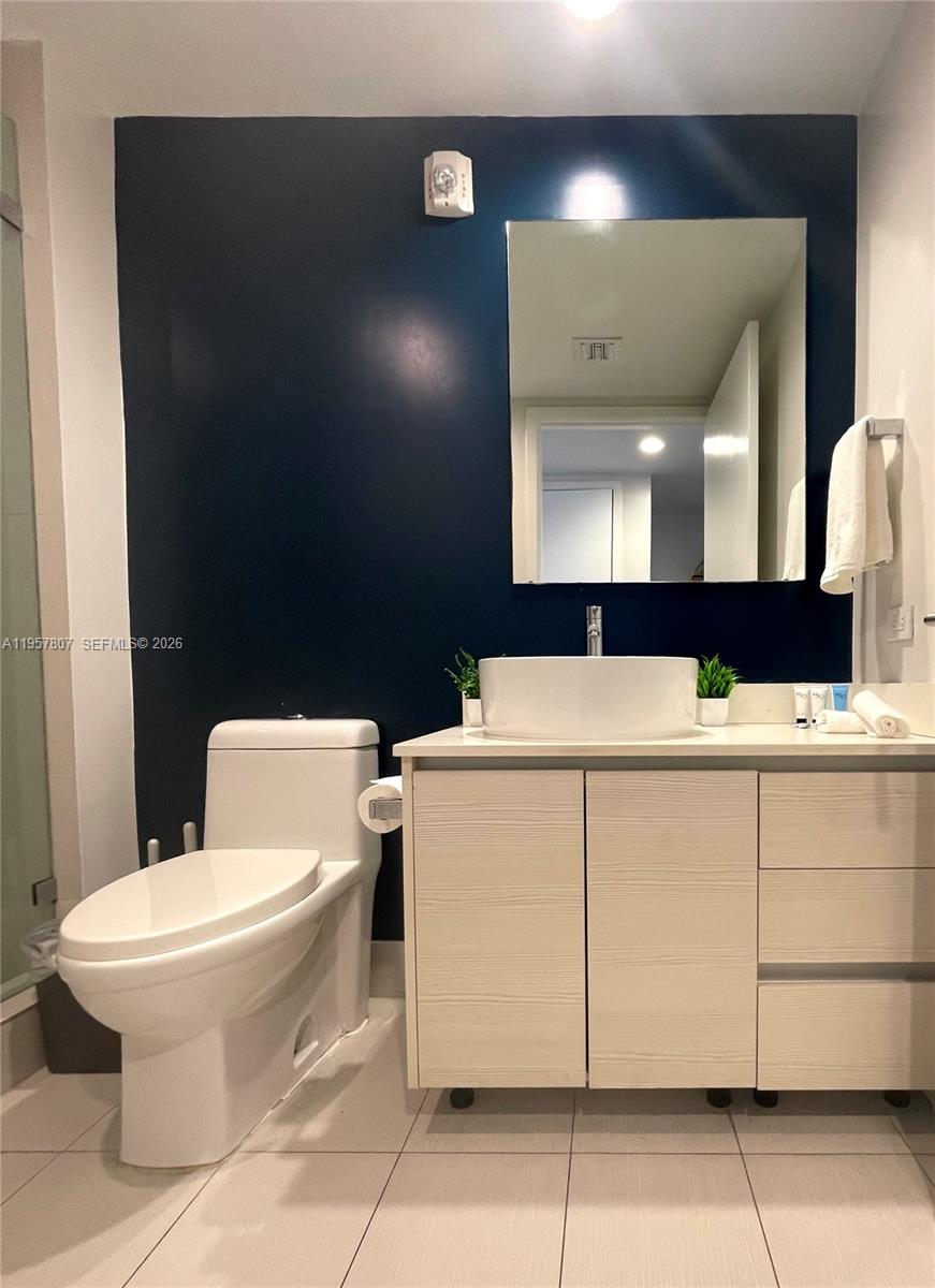 BEACHWALK CONDOMINIUM - Residential