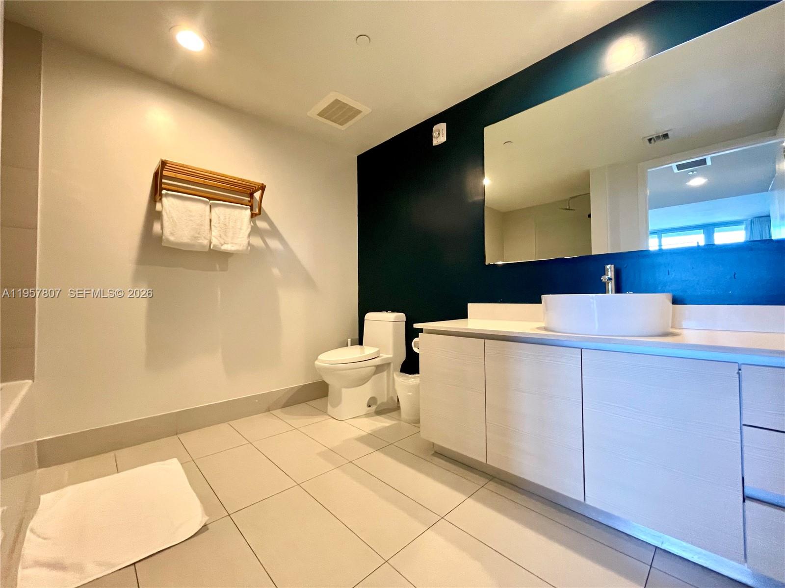 BEACHWALK CONDOMINIUM - Residential