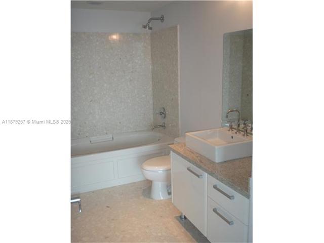 185 SW 7th St 1909