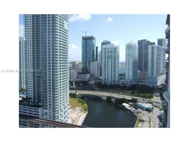 185 SW 7th St 1909