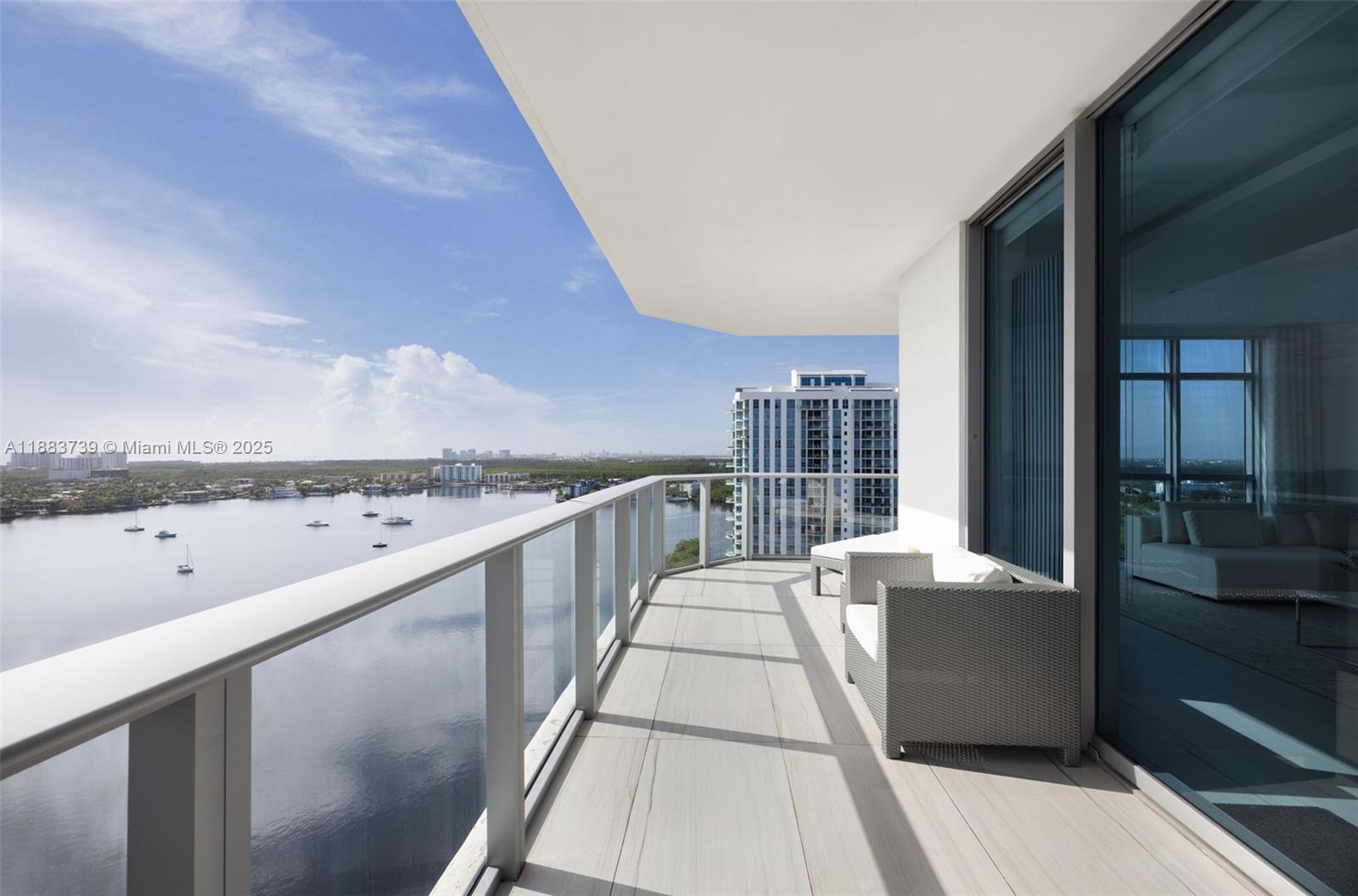 MARINA PALMS RESIDENCES N - Residential Lease