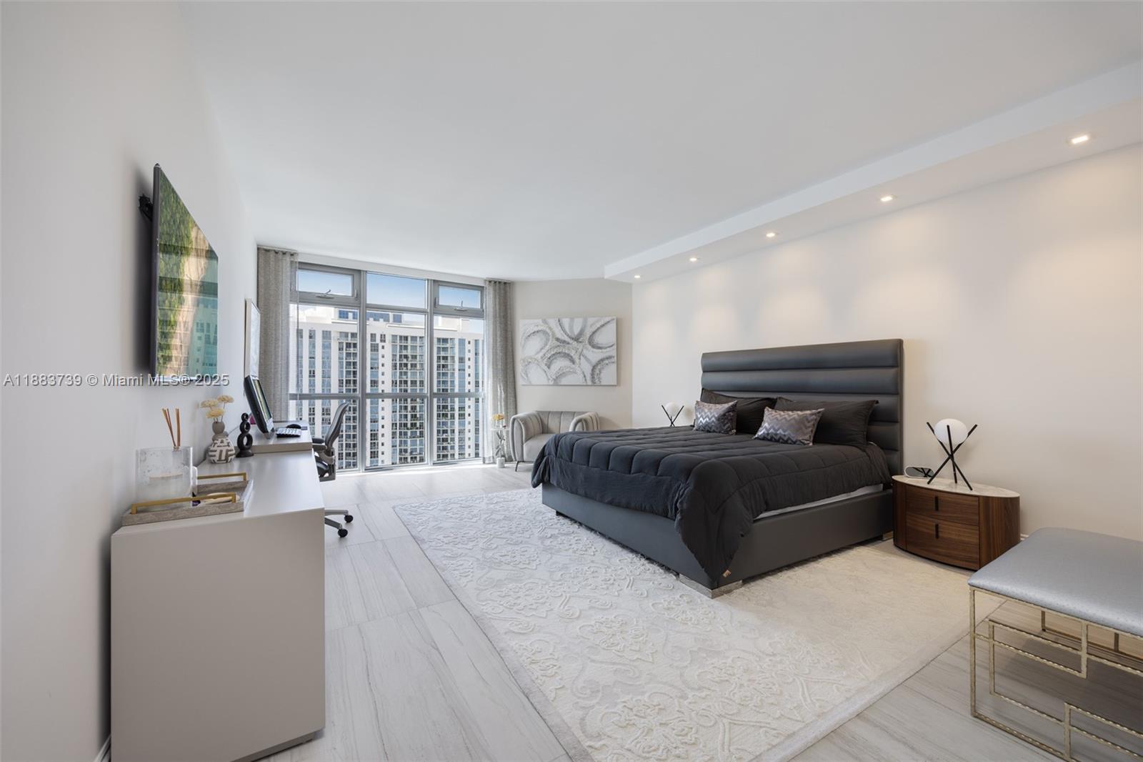 MARINA PALMS RESIDENCES N - Residential Lease