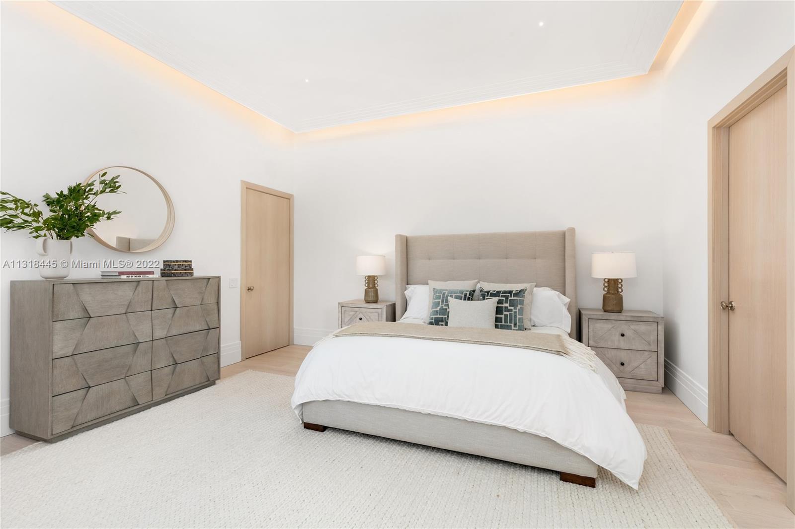 7600 OCEANSIDE AT FISHER - Residential