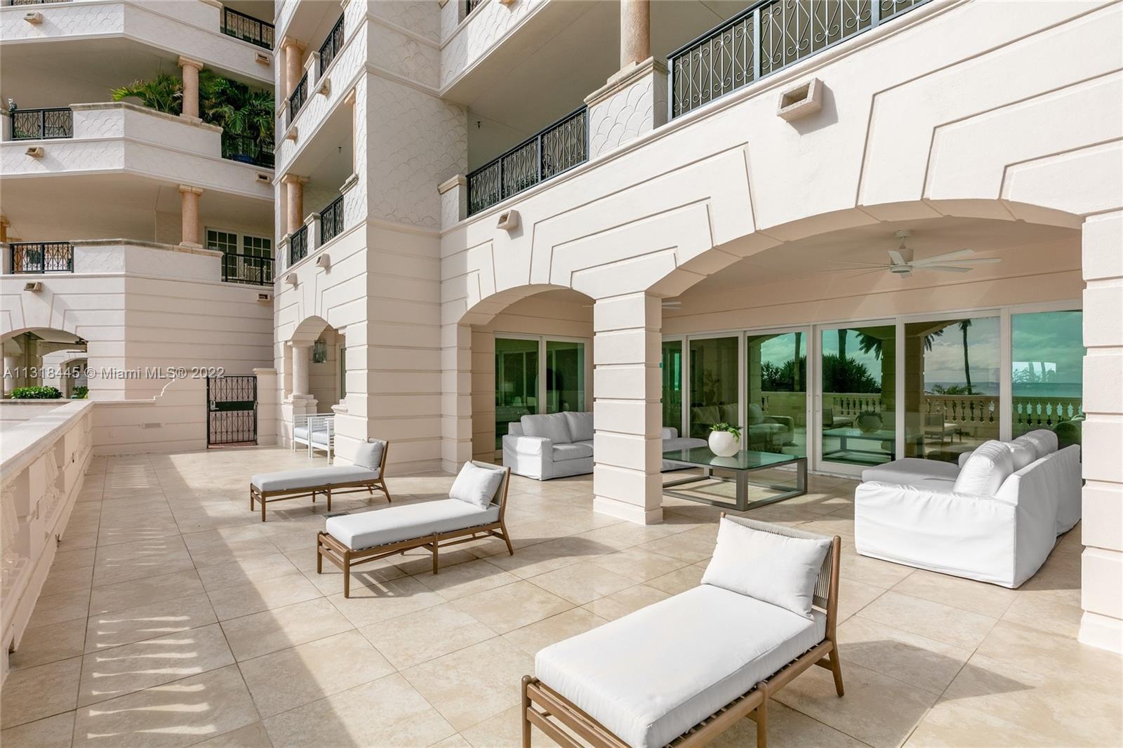 7600 OCEANSIDE AT FISHER - Residential