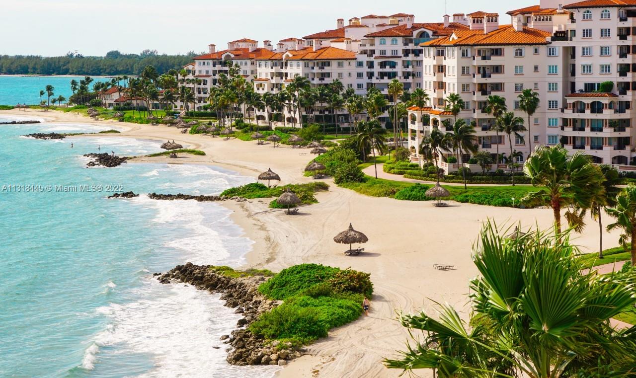 7600 OCEANSIDE AT FISHER - Residential