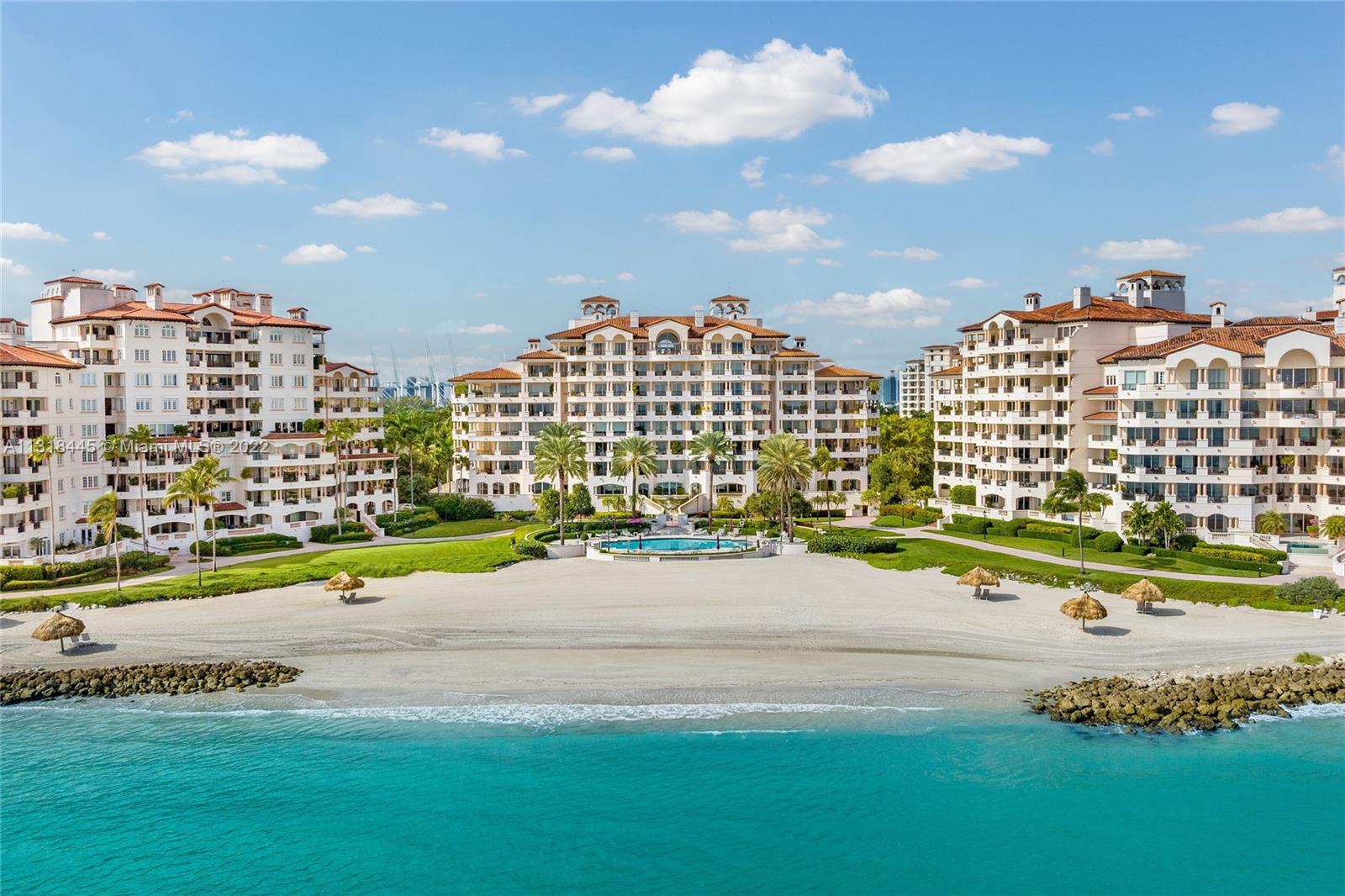 7600 OCEANSIDE AT FISHER - Residential