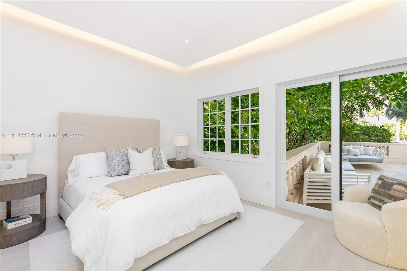 7600 OCEANSIDE AT FISHER - Residential