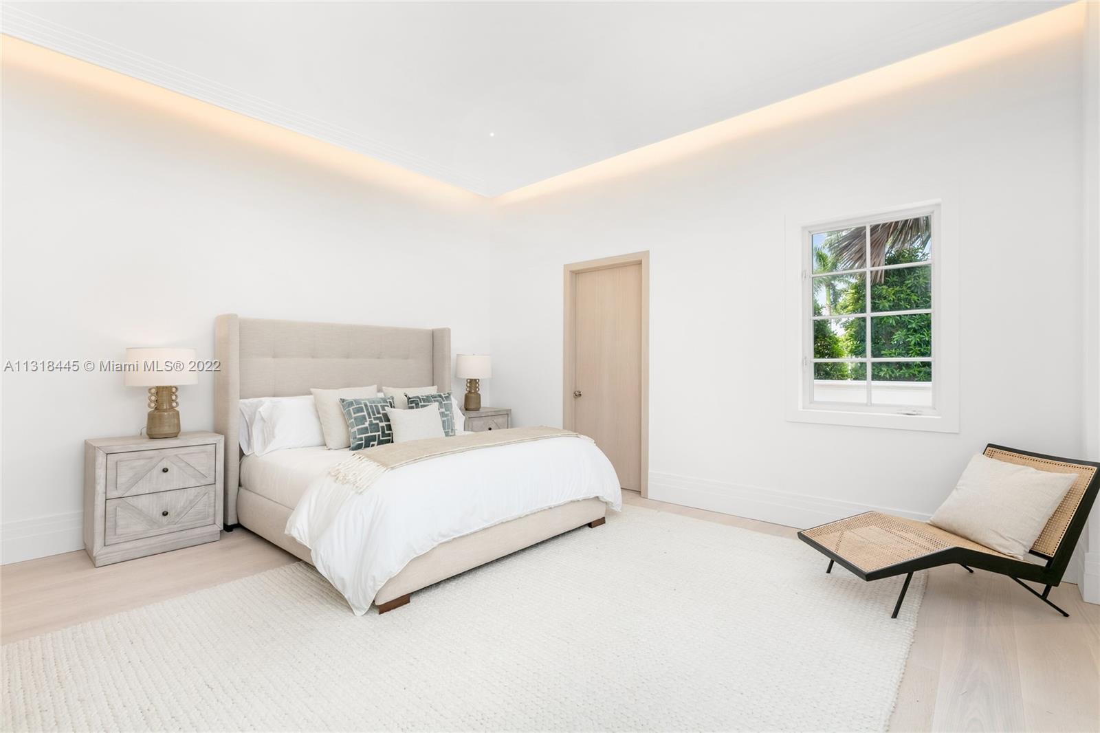 7600 OCEANSIDE AT FISHER - Residential