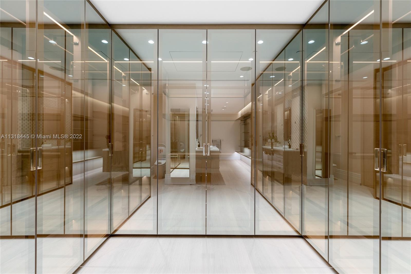 7600 OCEANSIDE AT FISHER - Residential