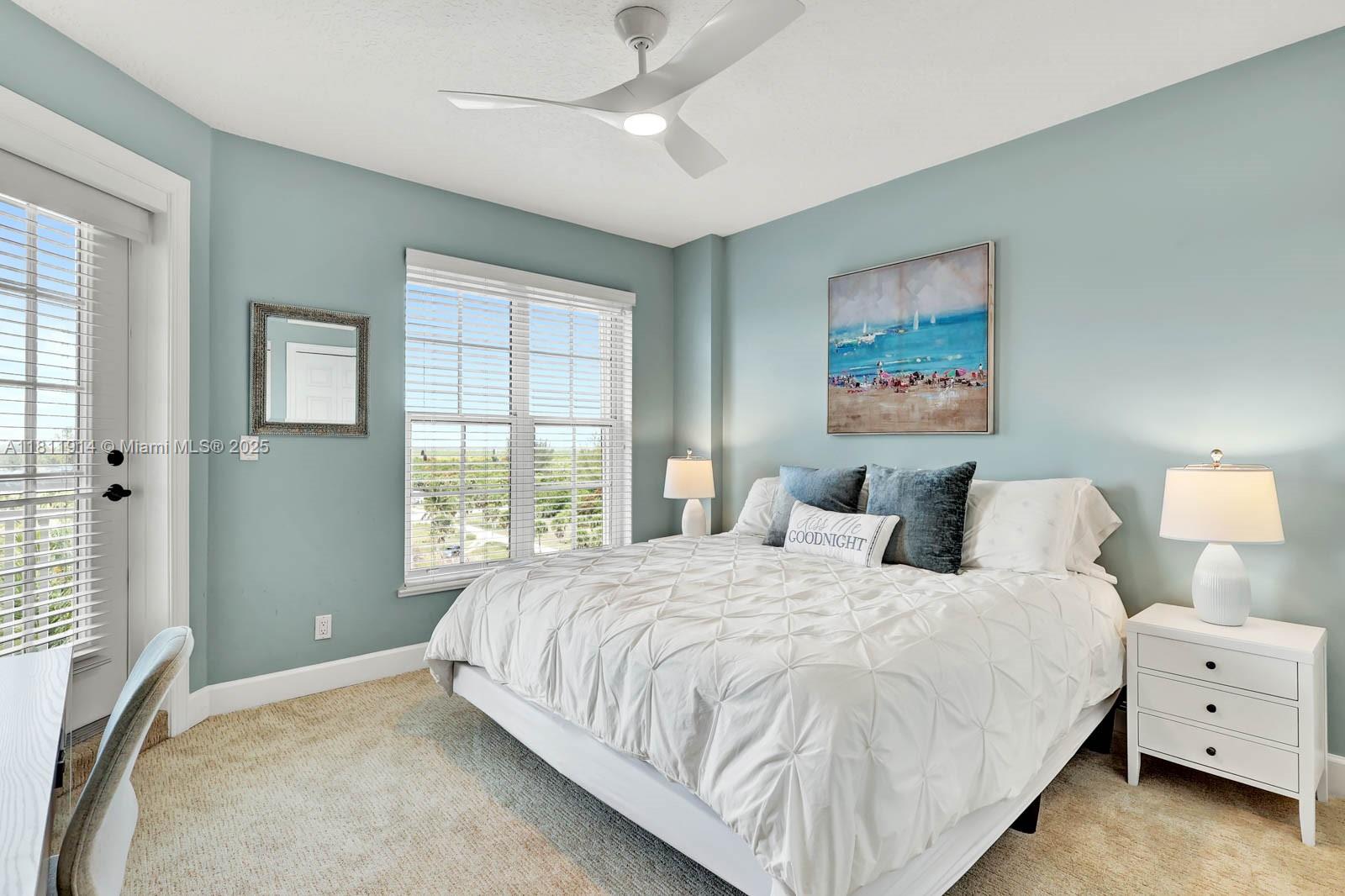 GRAND ISLE OF NORTH HUTCH - Residential