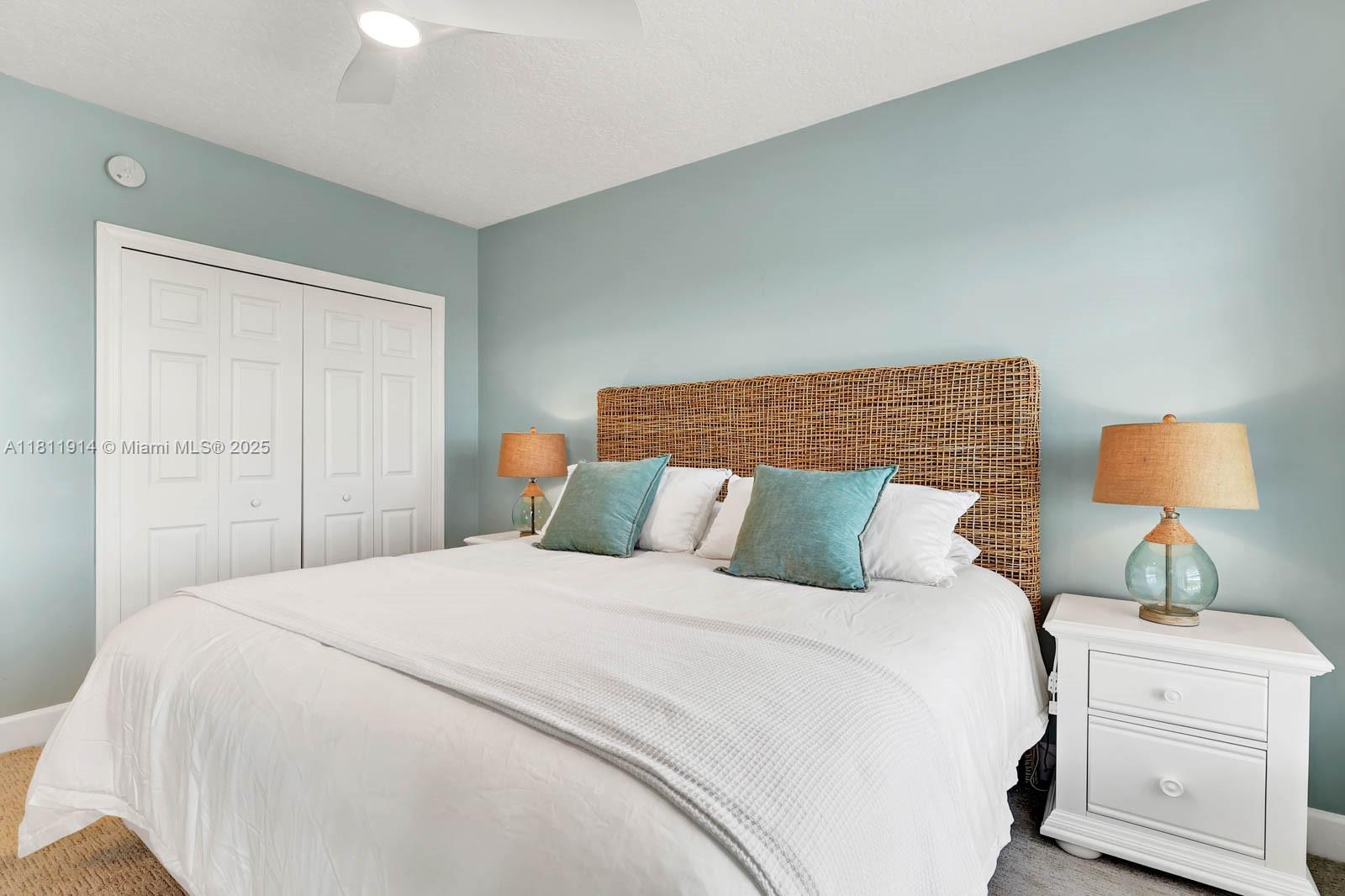 GRAND ISLE OF NORTH HUTCH - Residential