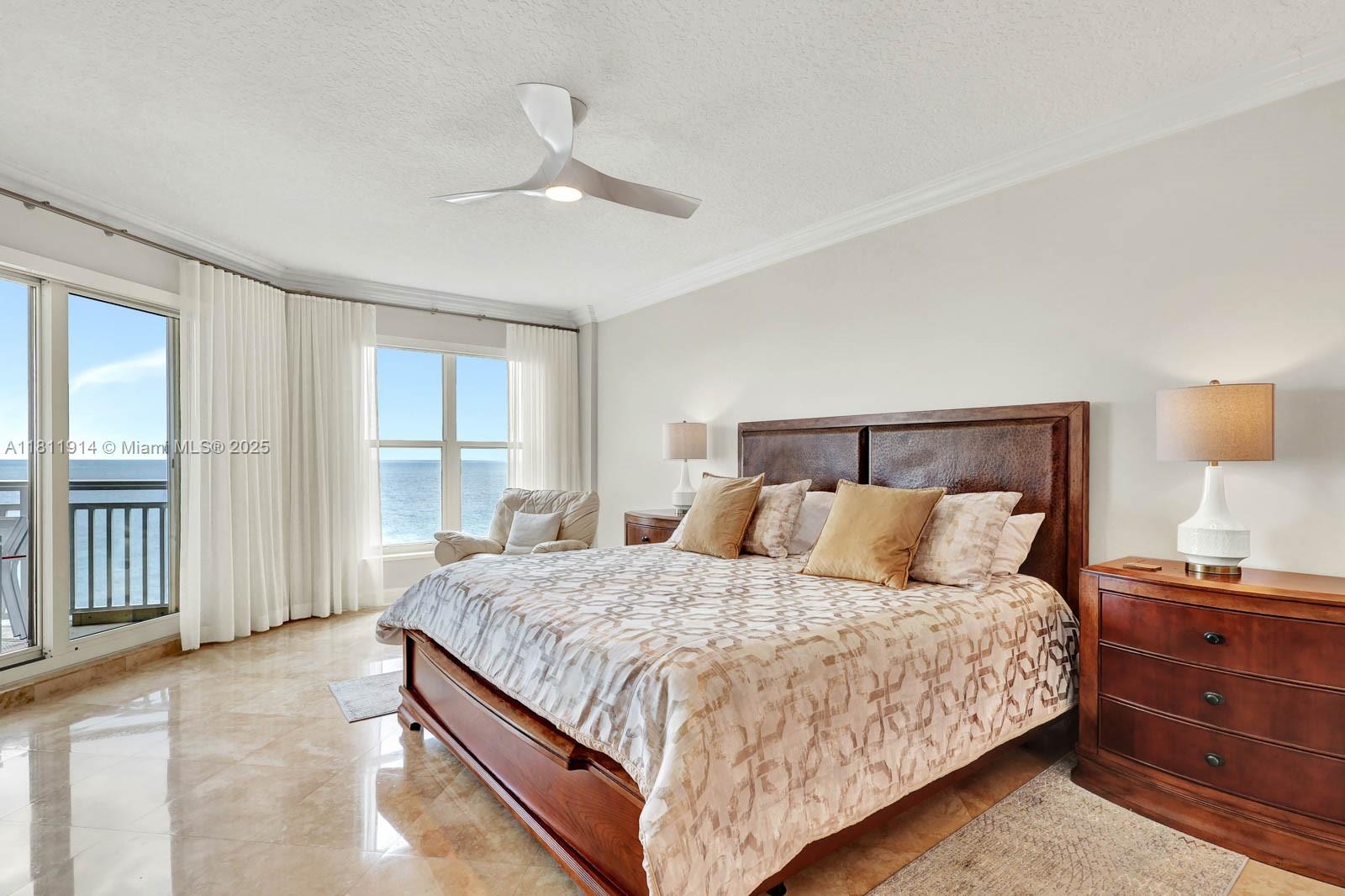 GRAND ISLE OF NORTH HUTCH - Residential