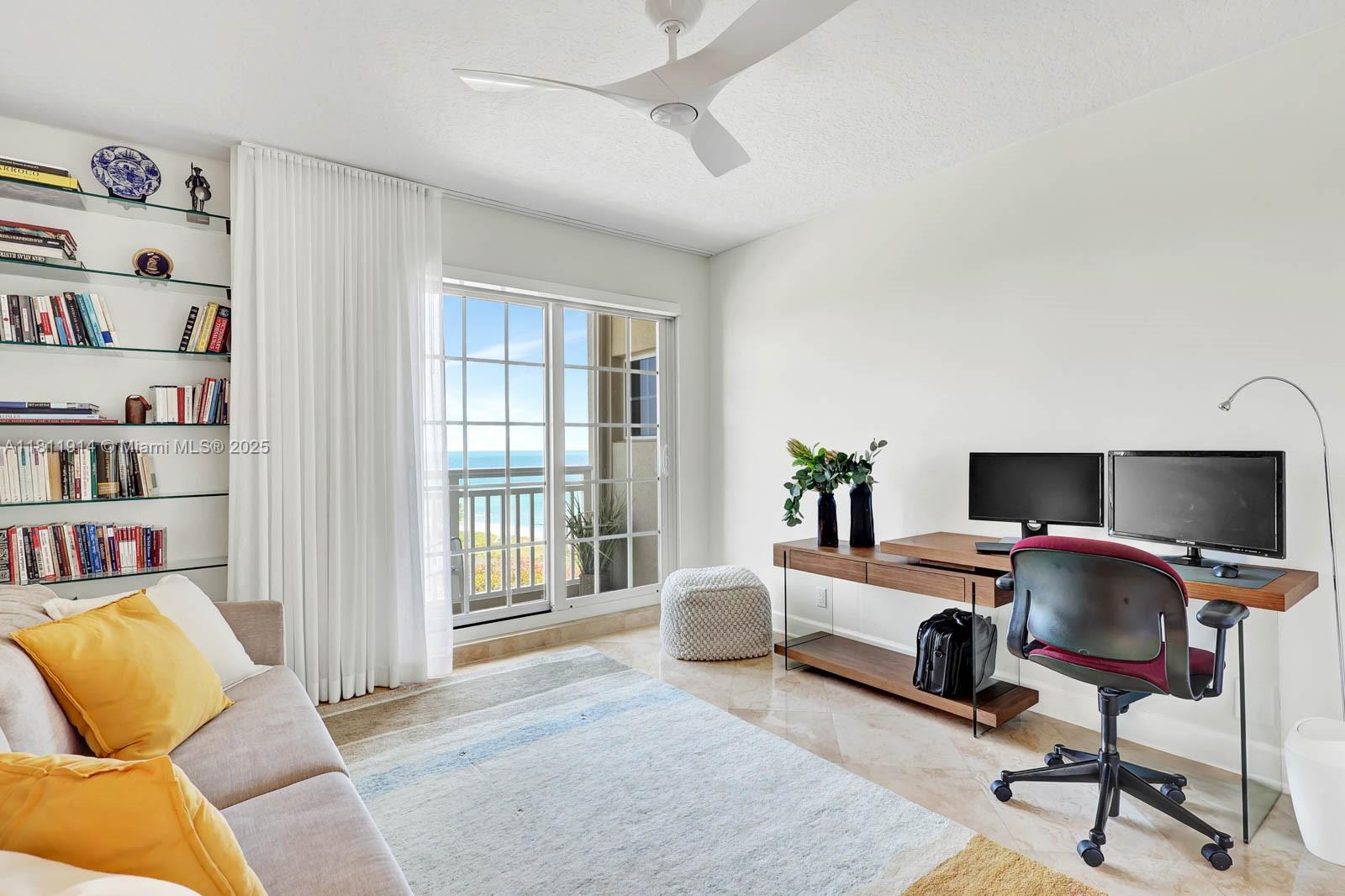 GRAND ISLE OF NORTH HUTCH - Residential
