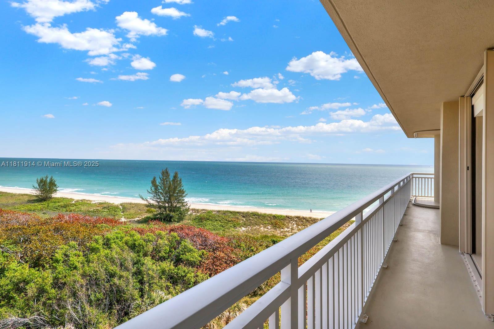 GRAND ISLE OF NORTH HUTCH - Residential