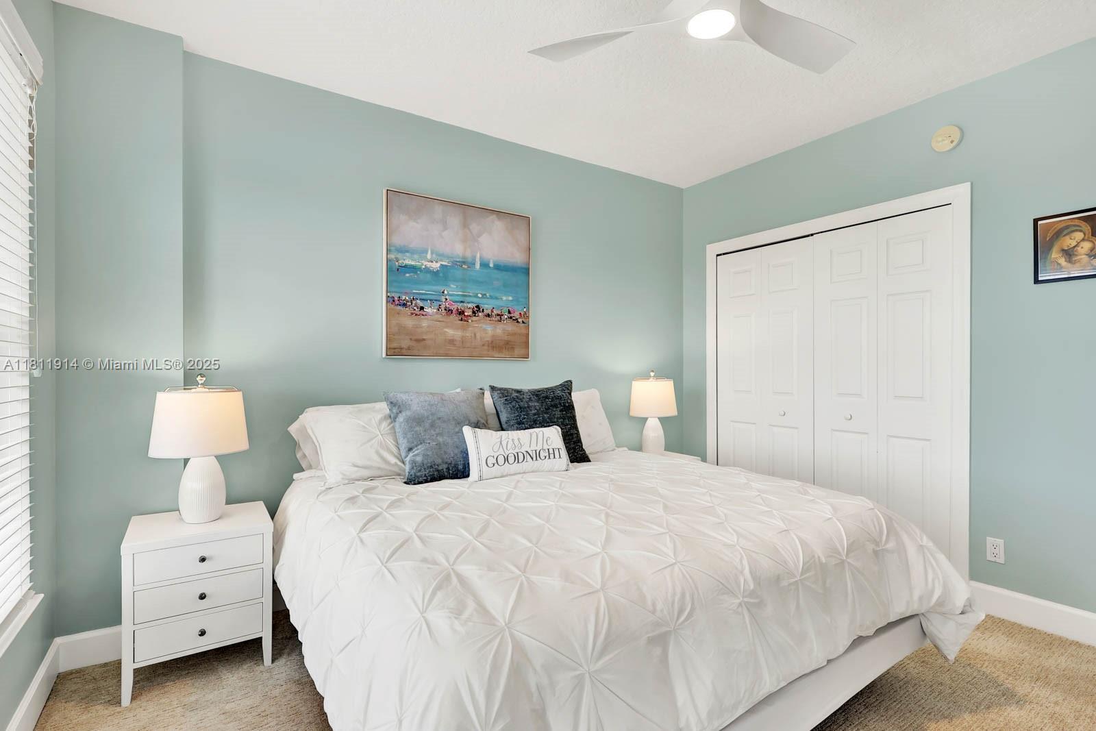 GRAND ISLE OF NORTH HUTCH - Residential