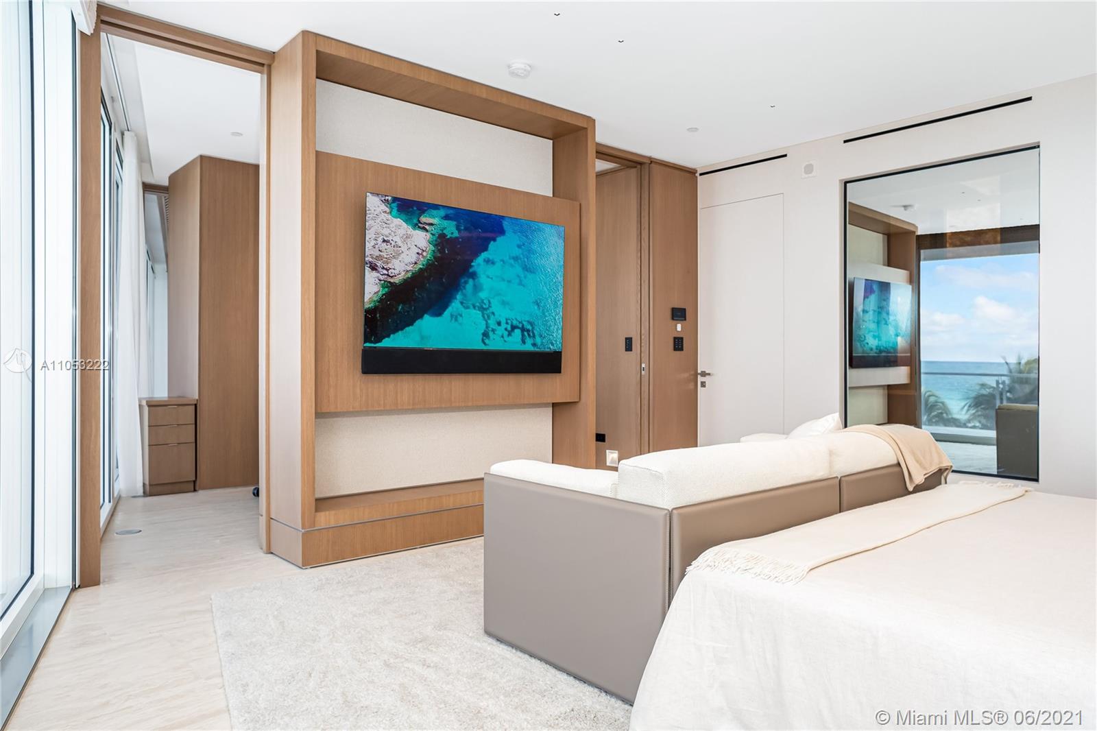 FOUR SEASONS SURF CLUB - Residential