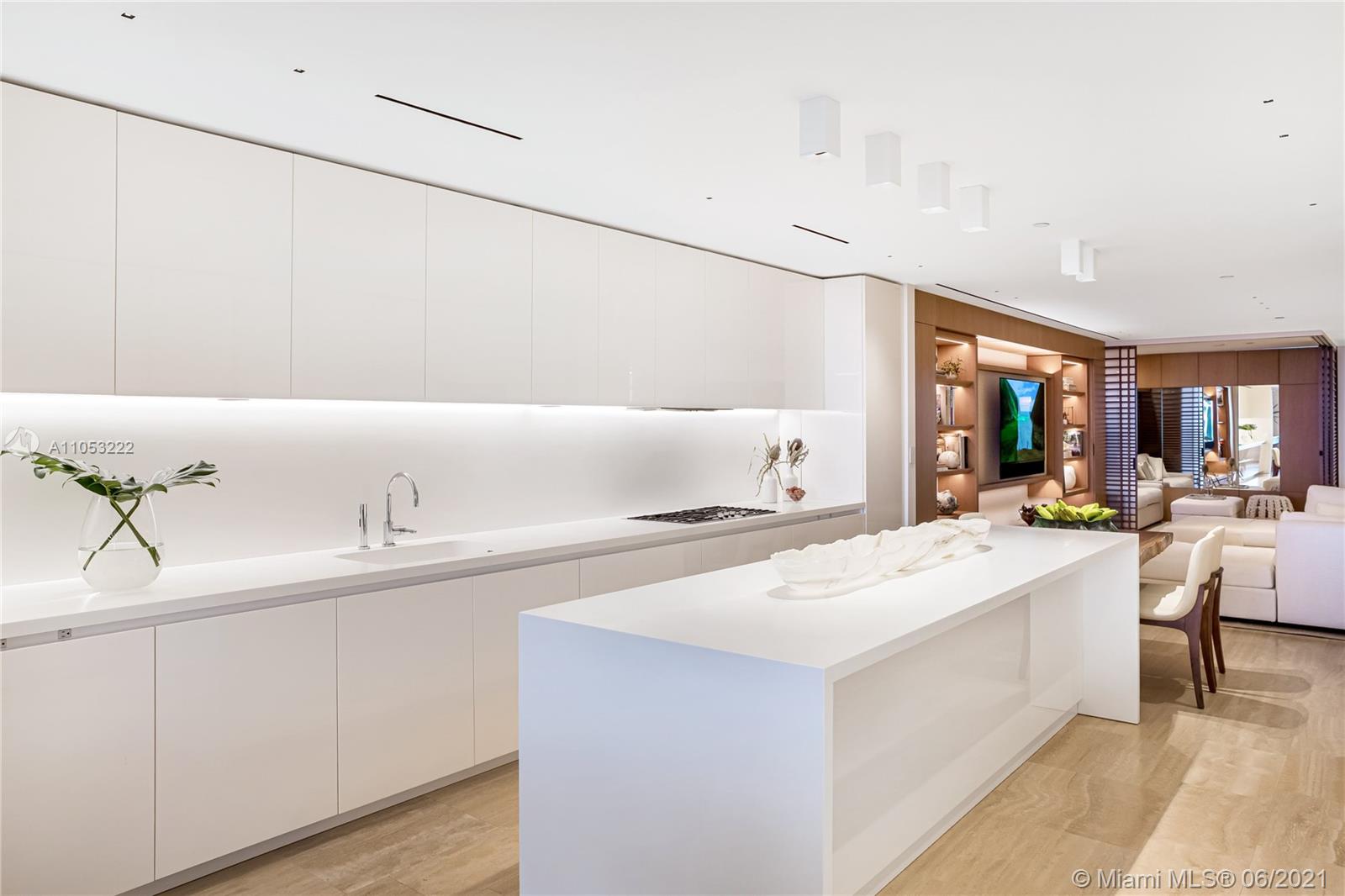 FOUR SEASONS SURF CLUB - Residential