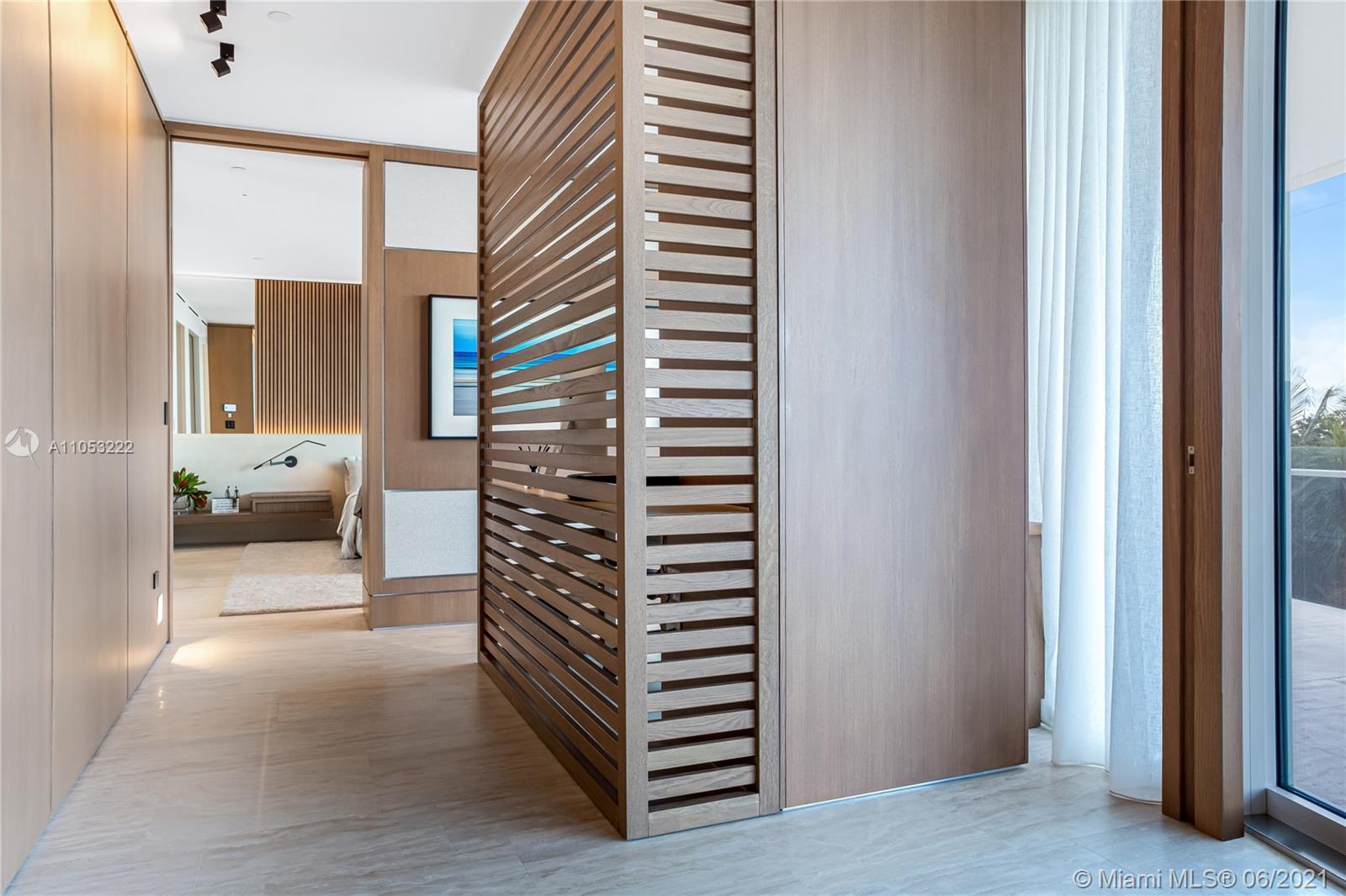 FOUR SEASONS SURF CLUB - Residential