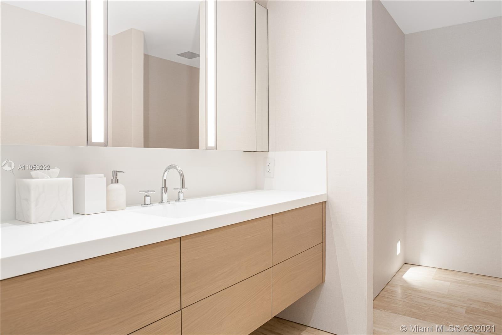 FOUR SEASONS SURF CLUB - Residential