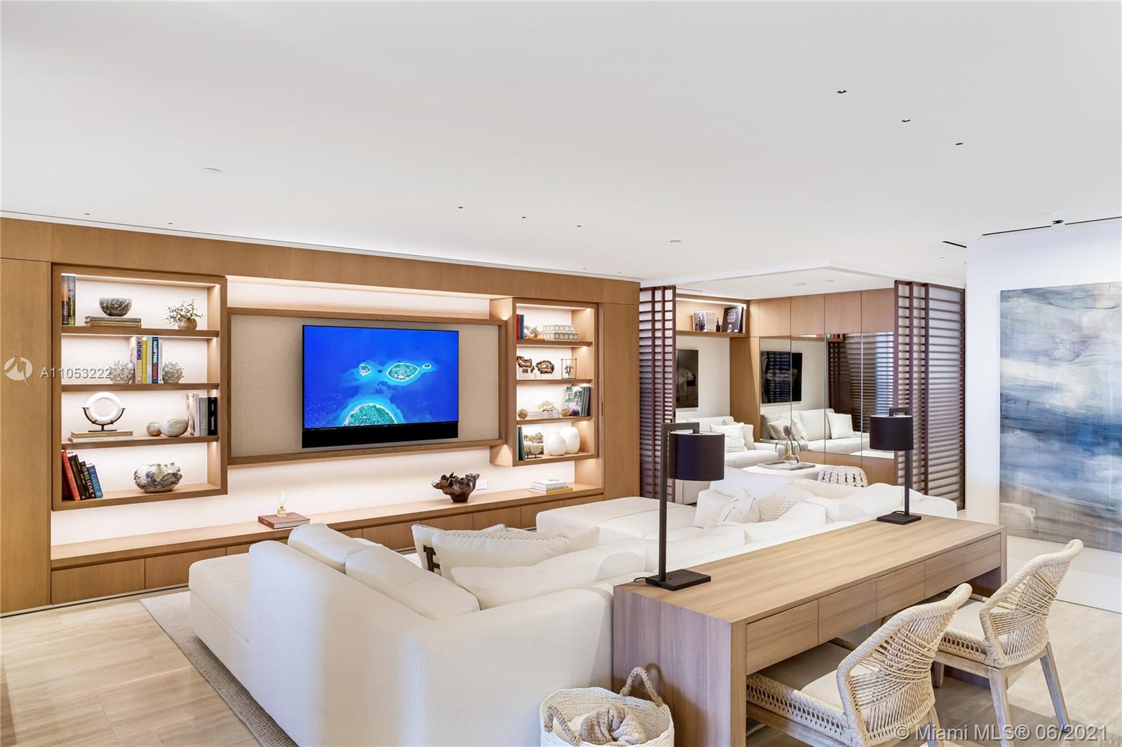 FOUR SEASONS SURF CLUB - Residential