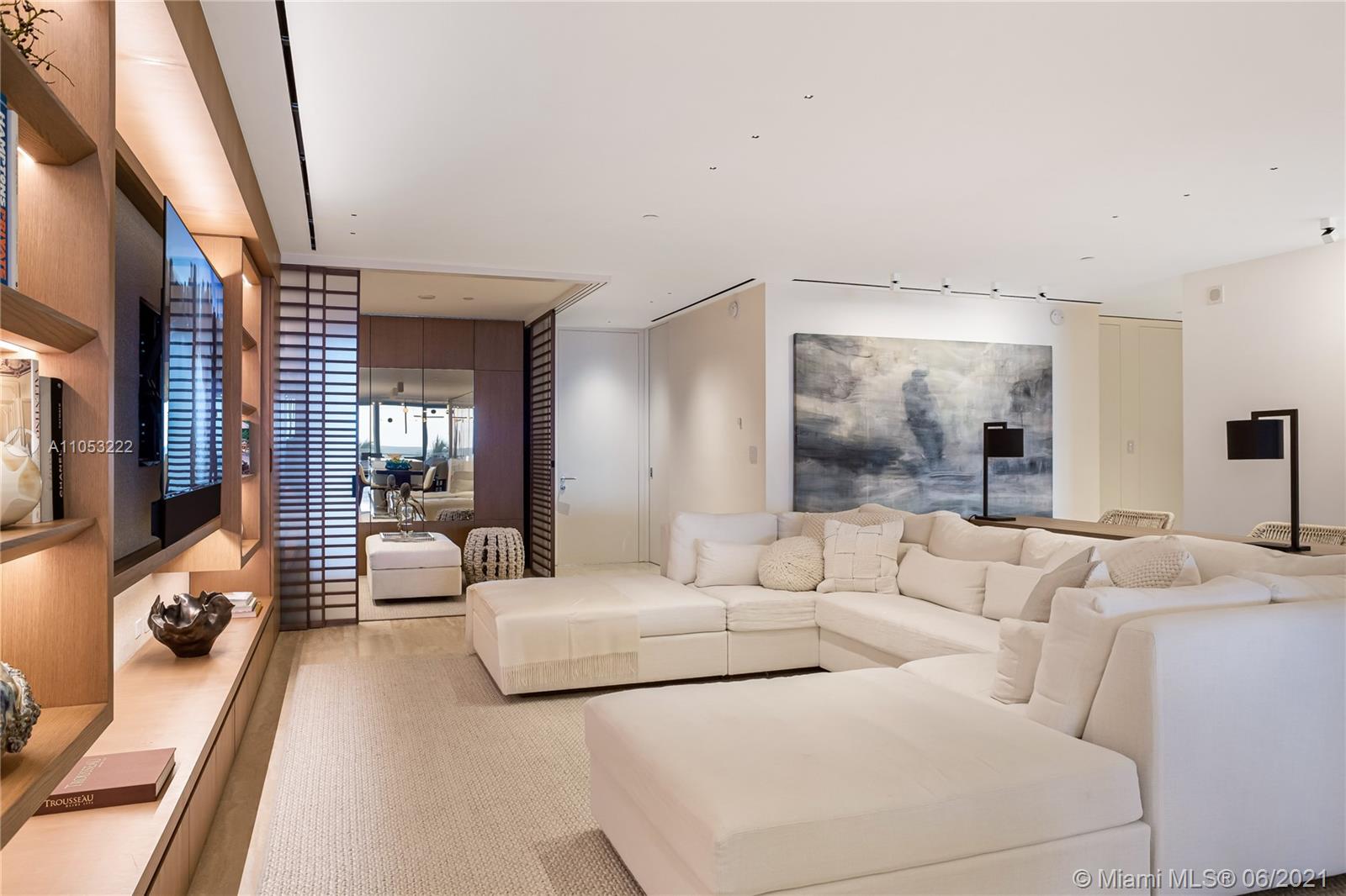 FOUR SEASONS SURF CLUB - Residential