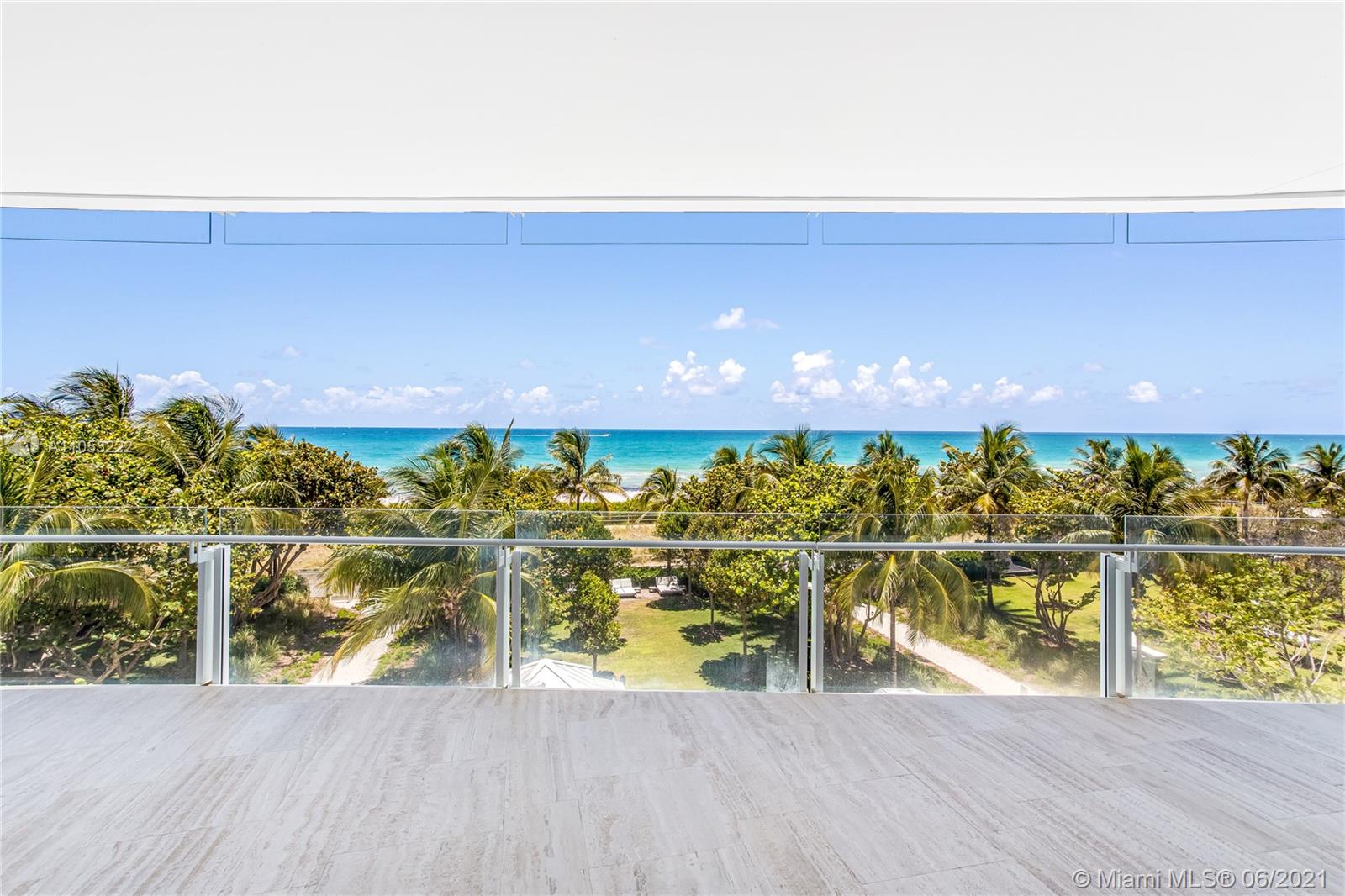 FOUR SEASONS SURF CLUB - Residential