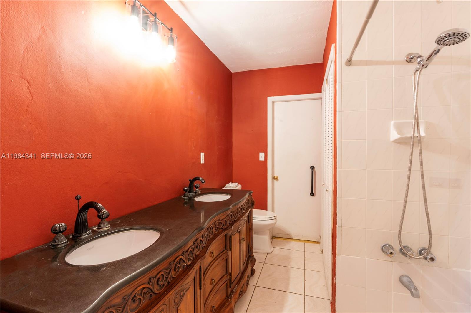 SOUTHERN ESTATES 12TH ADD - Residential