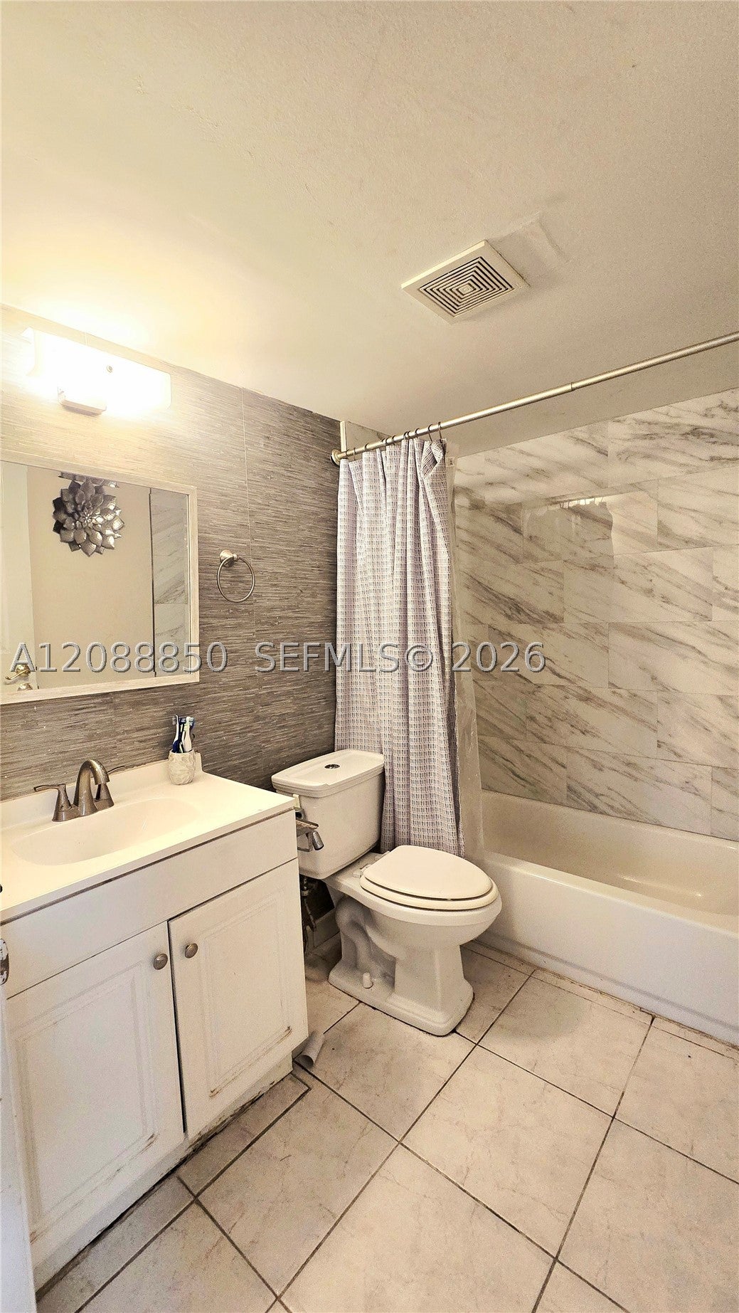 1117 Green Pine Blvd G1