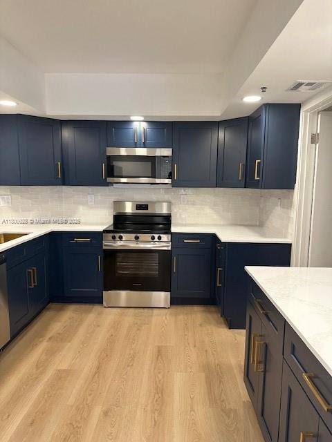 201 Crandon Blvd 202, Key Biscayne, Miami-Dade County, Florida - 2 Bedrooms  
2 Bathrooms - 